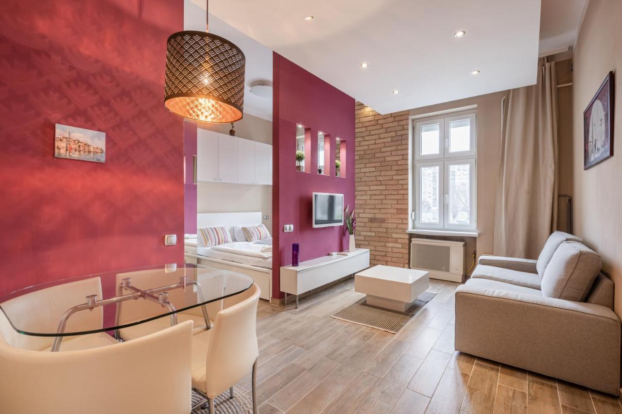 Pink Secrets Apartment Budapest Eksteriør billede